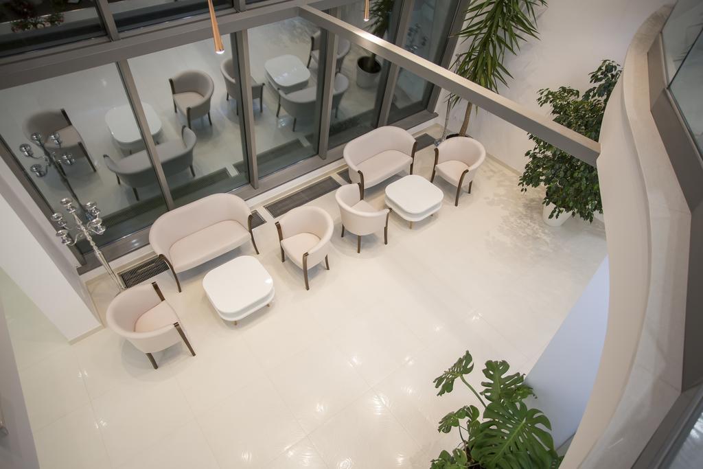 Adrion Aparthotel