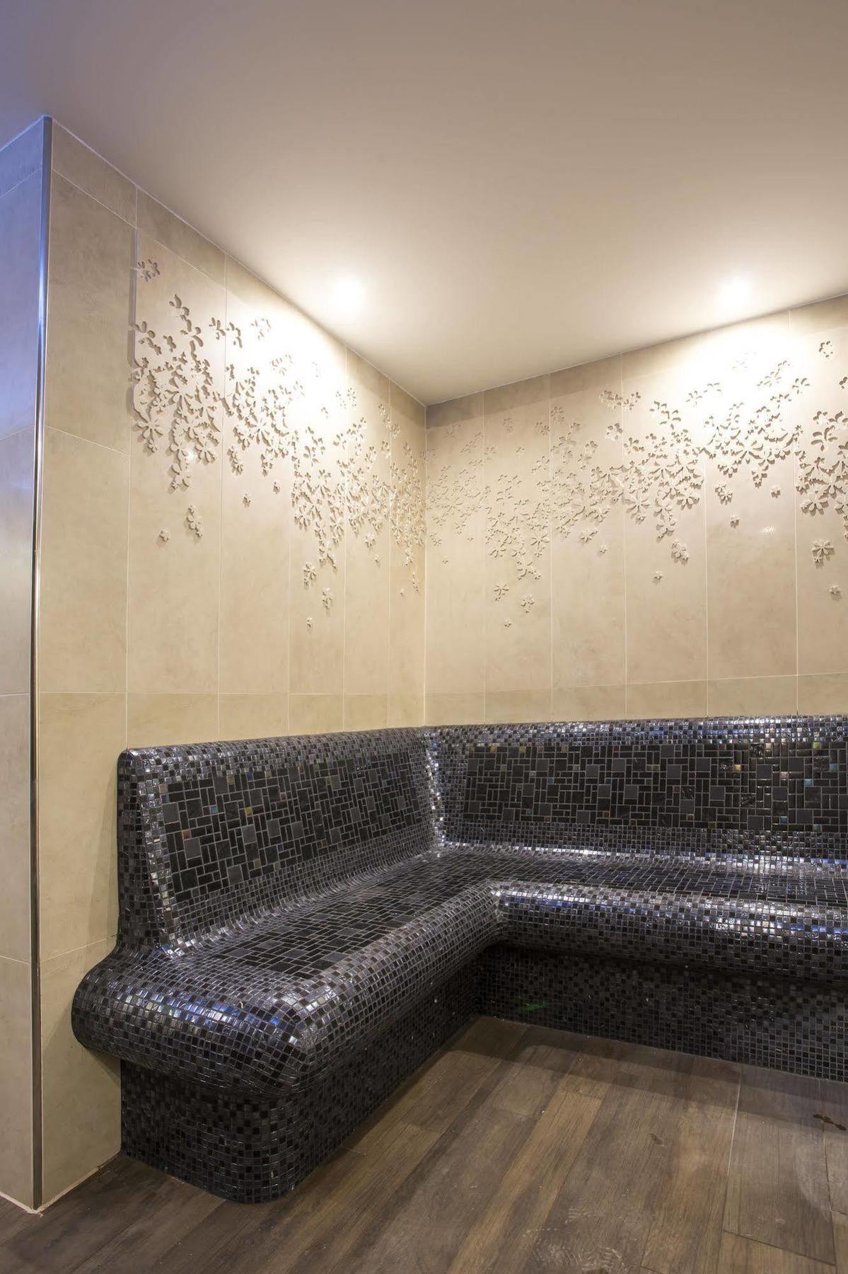 Adrion Aparthotel Pula